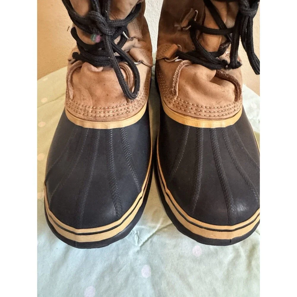 Sorel Caribou winter boots Men’s size 11